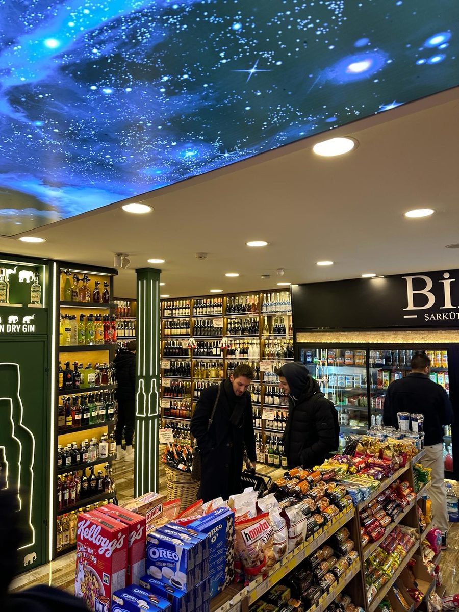 Bia Tekel içki ve market reyonları